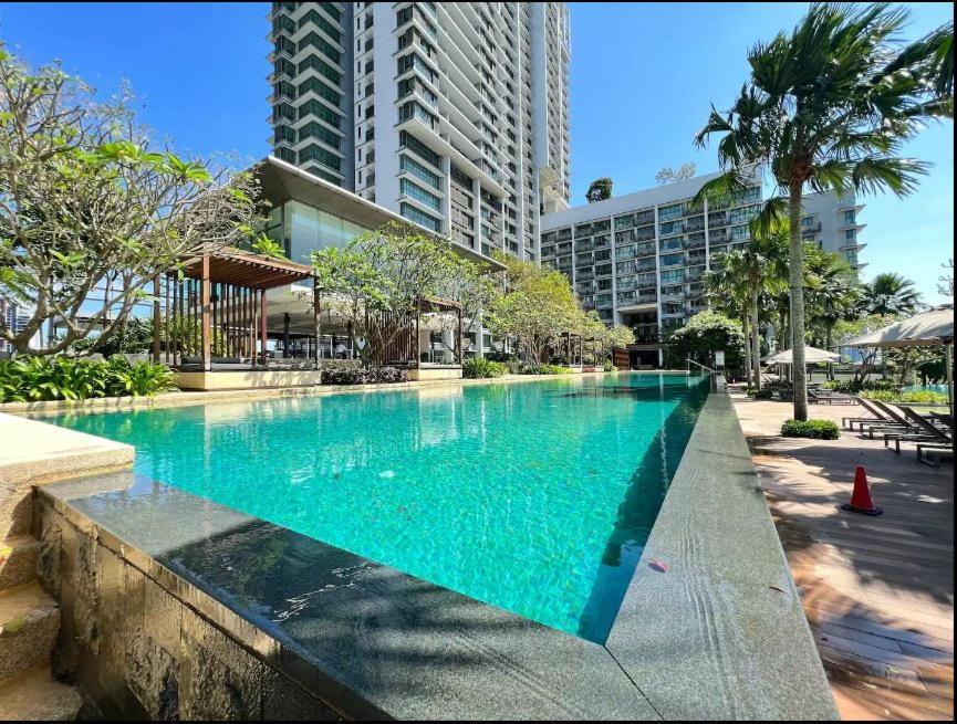 Iskandar Residences 3 Bedroom Nusajaya  Luaran gambar